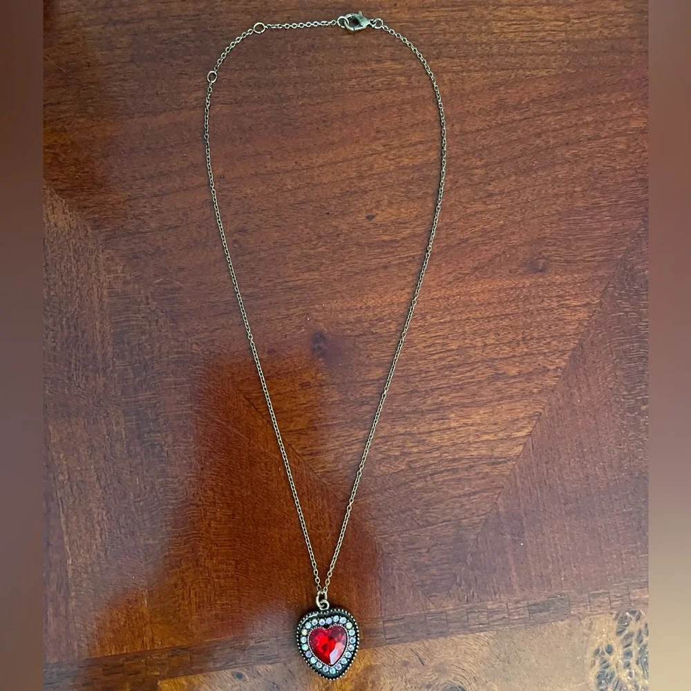 Red Heart Rhinestone Heart Iridescent Antique Gold Boho Valentine’s Day Necklace - Picture 6 of 10